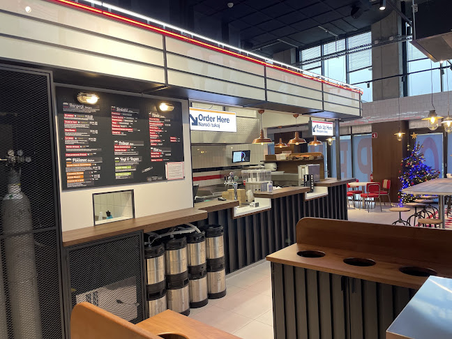 Opinii despre Hood Burger Šiška în Ljubljana - Gastronomija in gostinstvo