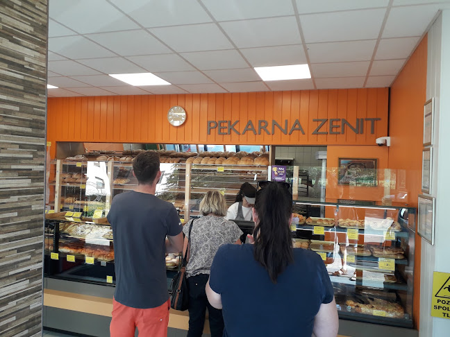 Pekarna Zenit - Gastronomija in gostinstvo