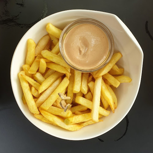 Zbornica bar in žar