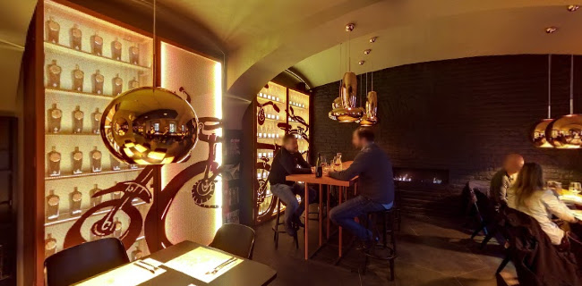 Opinii despre Kavarna Rog în Ljubljana - Gastronomija in gostinstvo