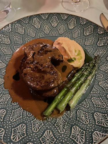 Restaurant Manna - Gastronomija in gostinstvo