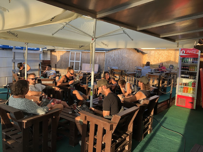 Burger Time Izola - lokal ob obali