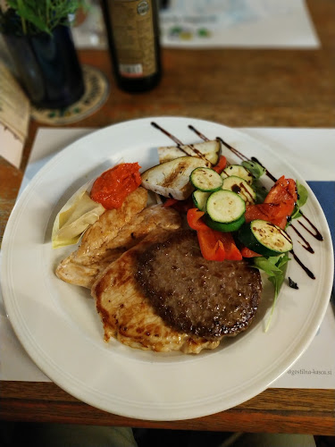 Spodnji trg 1, 4220 Škofja Loka