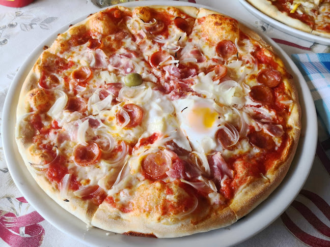 Restavracija in Pizzerija Izola - Gastronomija in gostinstvo