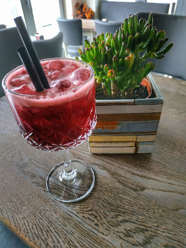 Comentarii opinii despre Kavarna Nostalgija Nina Bergant s.p.