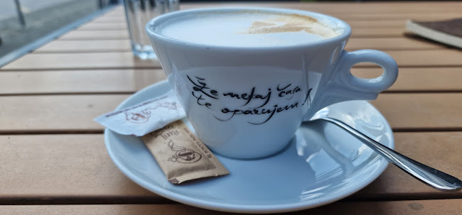 Kavarna Mango - Gastronomija in gostinstvo