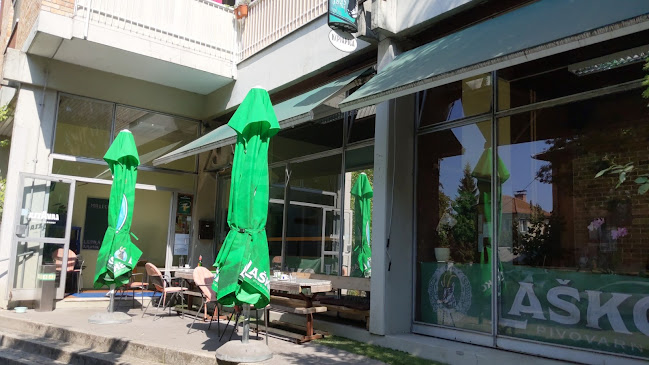 Opinii despre Okrepčevalnica K(P)Apica Ana Projić s.p. în Ljubljana - Gastronomija in gostinstvo