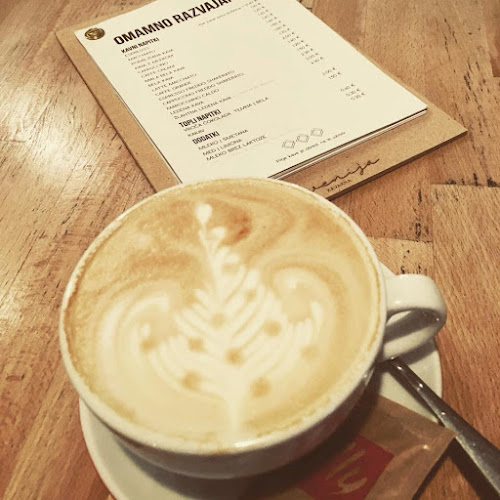 Kardeljeva cesta 85, 2000 Maribor