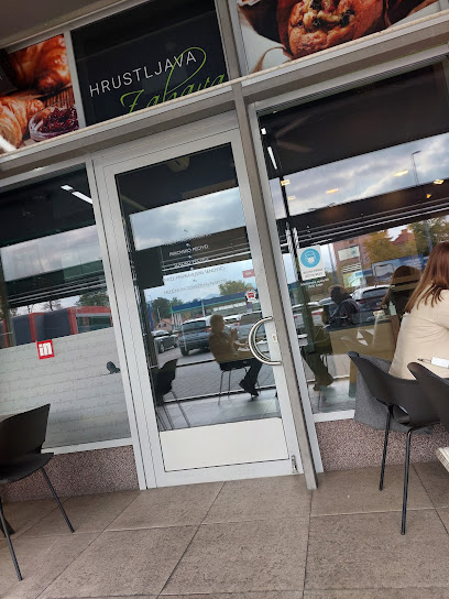 Hrustljava zabava pekarna