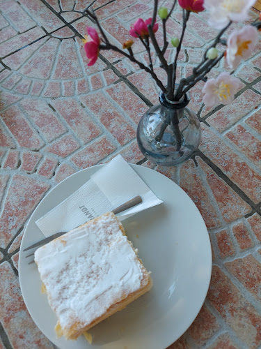 Comentarii opinii despre Caffe Peglez'n