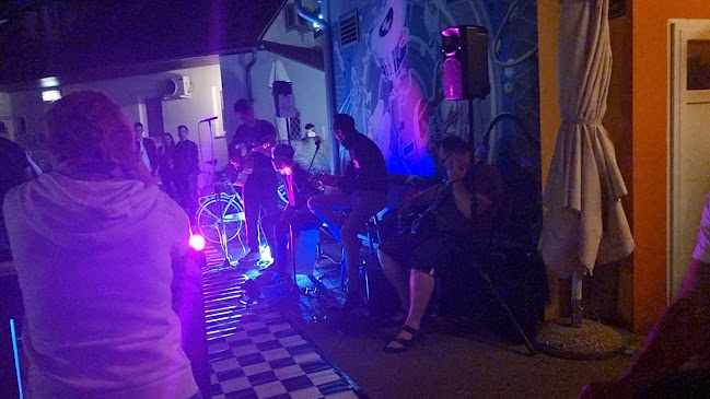 Opinii despre Godec Pub în Ljubljana - Gastronomija in gostinstvo