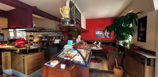 Kavarna in slaščičarna Rendez - Vous