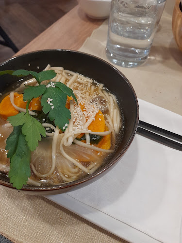 Gaudi&Naan - Gastronomija in gostinstvo