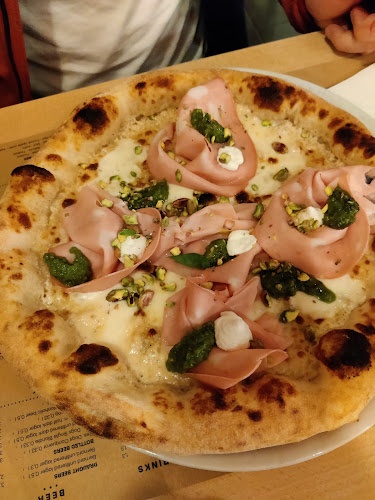 Opinii despre Restaurant and Pizzeria Minutka în Postojna - Gastronomija in gostinstvo