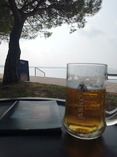 Opinii despre Piranček beach bar în Piran - Gastronomija in gostinstvo