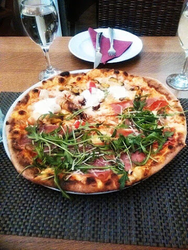 Opinii despre Zvezda în Ljutomer - Gastronomija in gostinstvo