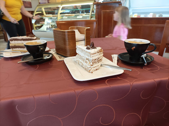 Slaščičarna Kala, B&B Kranjska Gora, Kristjan Čehajić s.p. - Gastronomija in gostinstvo