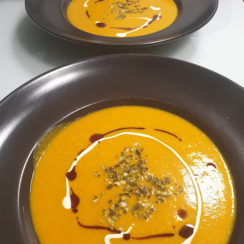 Zox, Gostinstvo, Turizem, Trgovina In Storitv Jesenice D.O.O. - Gastronomija in gostinstvo