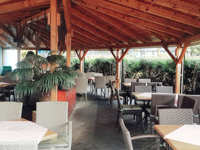 Ribji Bistro, restavracija z morsko hrano - Gastronomija in gostinstvo