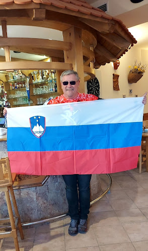 Gostišče na vasi Darinka Zavodnik s.p. - Gastronomija in gostinstvo