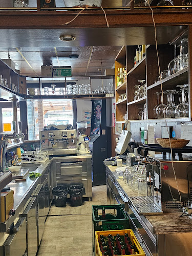 Pipa bar, gostinske storitve Joan Mozina s.p.