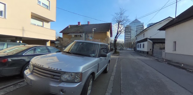 Opinii despre Gostilna "Pri stričku" în Ljubljana - Gastronomija in gostinstvo