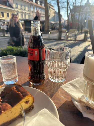 Comentarii opinii despre Kavarna Zvezda