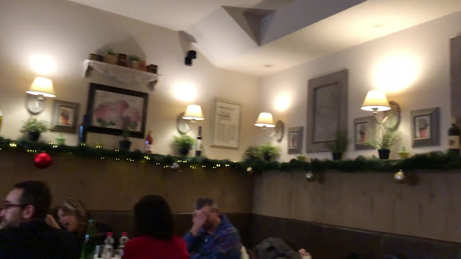 Ribji trg 2, 1000 Ljubljana