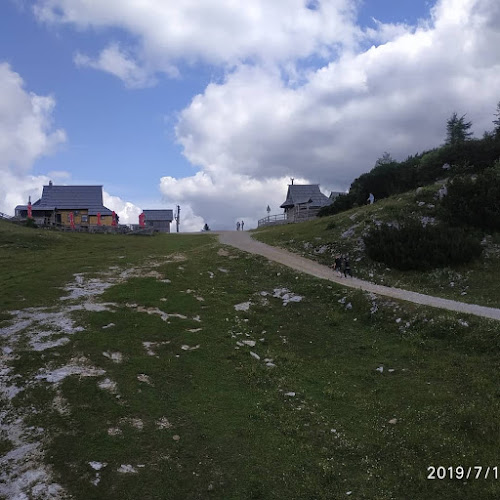 Opinii despre Velika planina BAR/ BUFFET în Stahovica - Gastronomija in gostinstvo