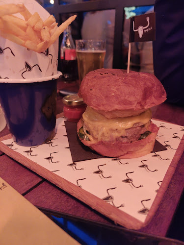 Cankarjevo nabrežje 3, 1000 Ljubljana