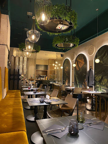 REX pizza, pasta, music - Gastronomija in gostinstvo