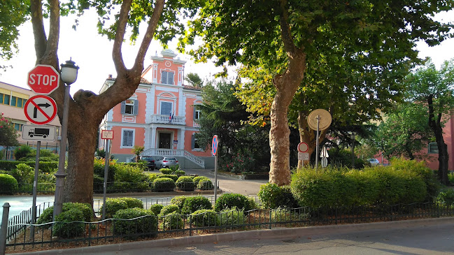 Comentarii opinii despre Kava bar "Oljka"