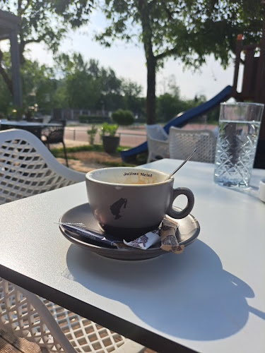 Opinii despre Športni Bar Krim în Ljubljana - Gastronomija in gostinstvo