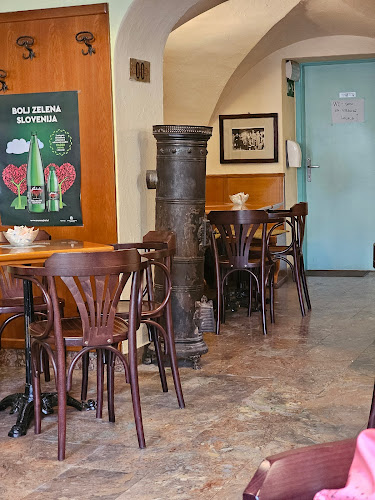 Opinii despre Bar pri Marjanci în Vipava - Gastronomija in gostinstvo