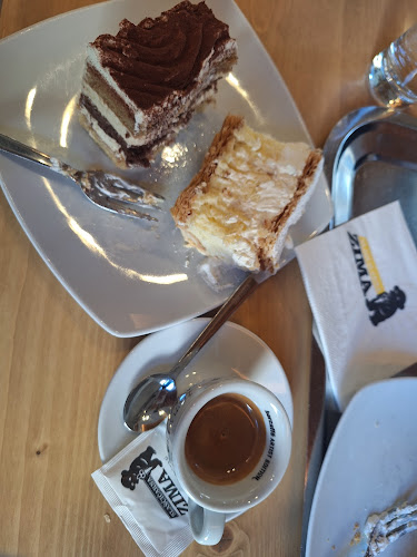 Slaščičarna Zima - Gastronomija in gostinstvo