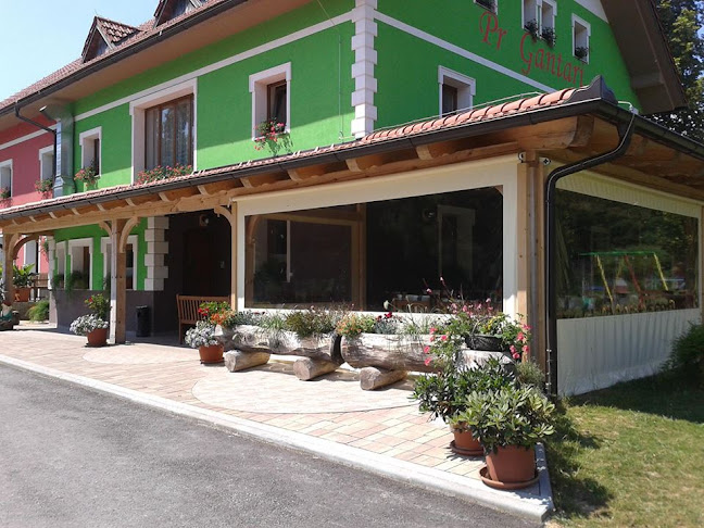 Gostilna in picerija Pr' Gantari - Gastronomija in gostinstvo