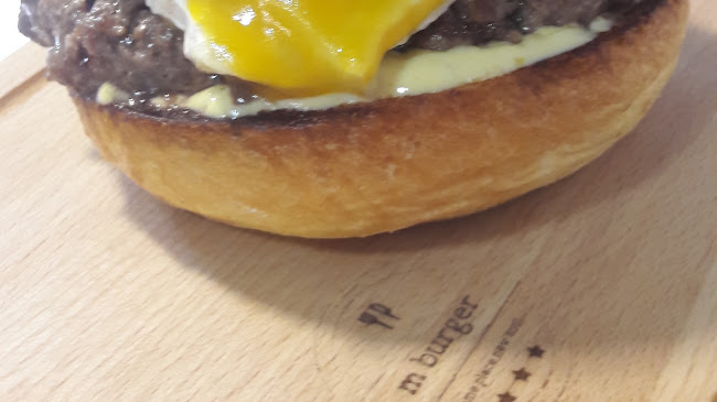 m burger