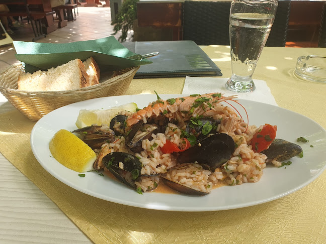 Gostilna Beli Križ - Gastronomija in gostinstvo