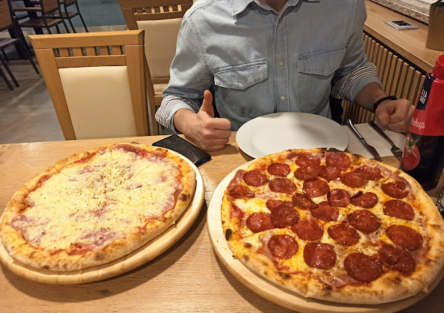 Opinii despre Osmica gostinstvo in storitve d.o.o. în Šentjur - Gastronomija in gostinstvo