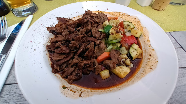 Gostišče Karavla 297 - Gastronomija in gostinstvo