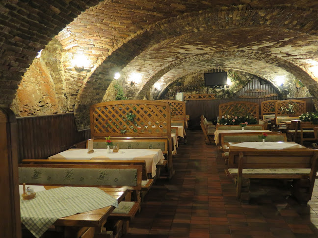 Brigadir Coffee & Club - Gastronomija in gostinstvo