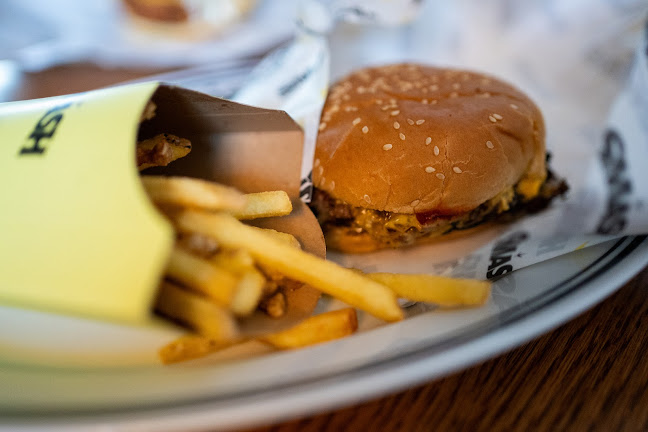 Opinii despre SMASH Ljubljana în Ljubljana - Gastronomija in gostinstvo