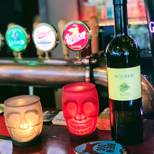 Ajdovščina 2, 1000 Ljubljana