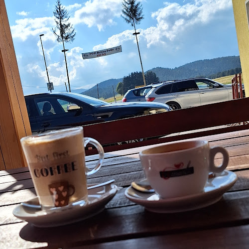 Miamai Bar - Gastronomija in gostinstvo