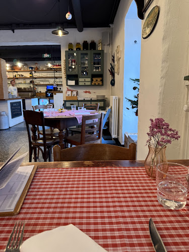 Gostilnica 5-6 kg - Gastronomija in gostinstvo