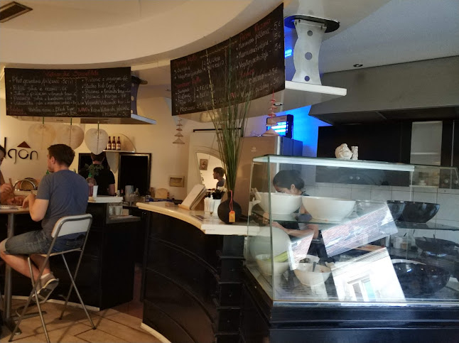 Glavni trg 17b, 2000 Maribor