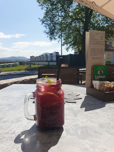 Goričane 39, 1215 Medvode