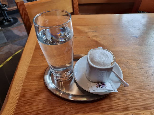 Opinii despre Kamin bar, gostinske storitve, Bojana Višnjič s.p. în Kranj - Gastronomija in gostinstvo