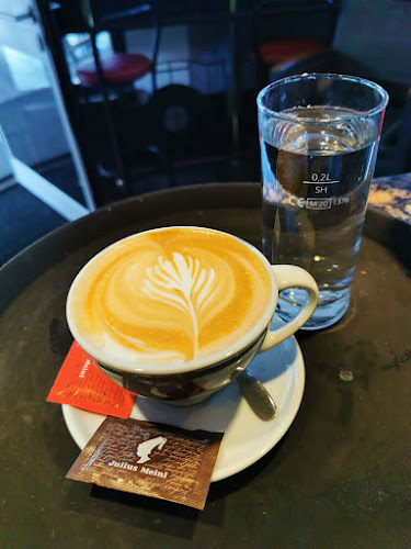 Comentarii opinii despre Bella caffe