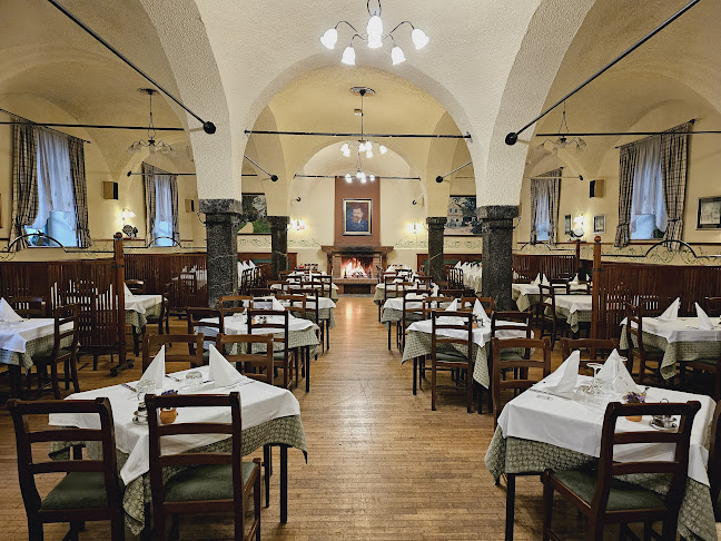 Cesta na Rožnik 18, 1000 Ljubljana